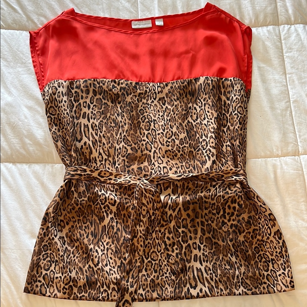 New York & Company Red Fitted Cap Sleeve Blouse